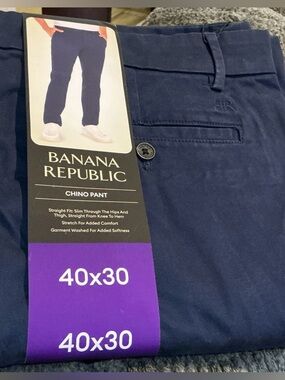 Banana Republic Men’s Chino Pants, Straight Fit. Blue. Sz: 40 x 30 New With Tags